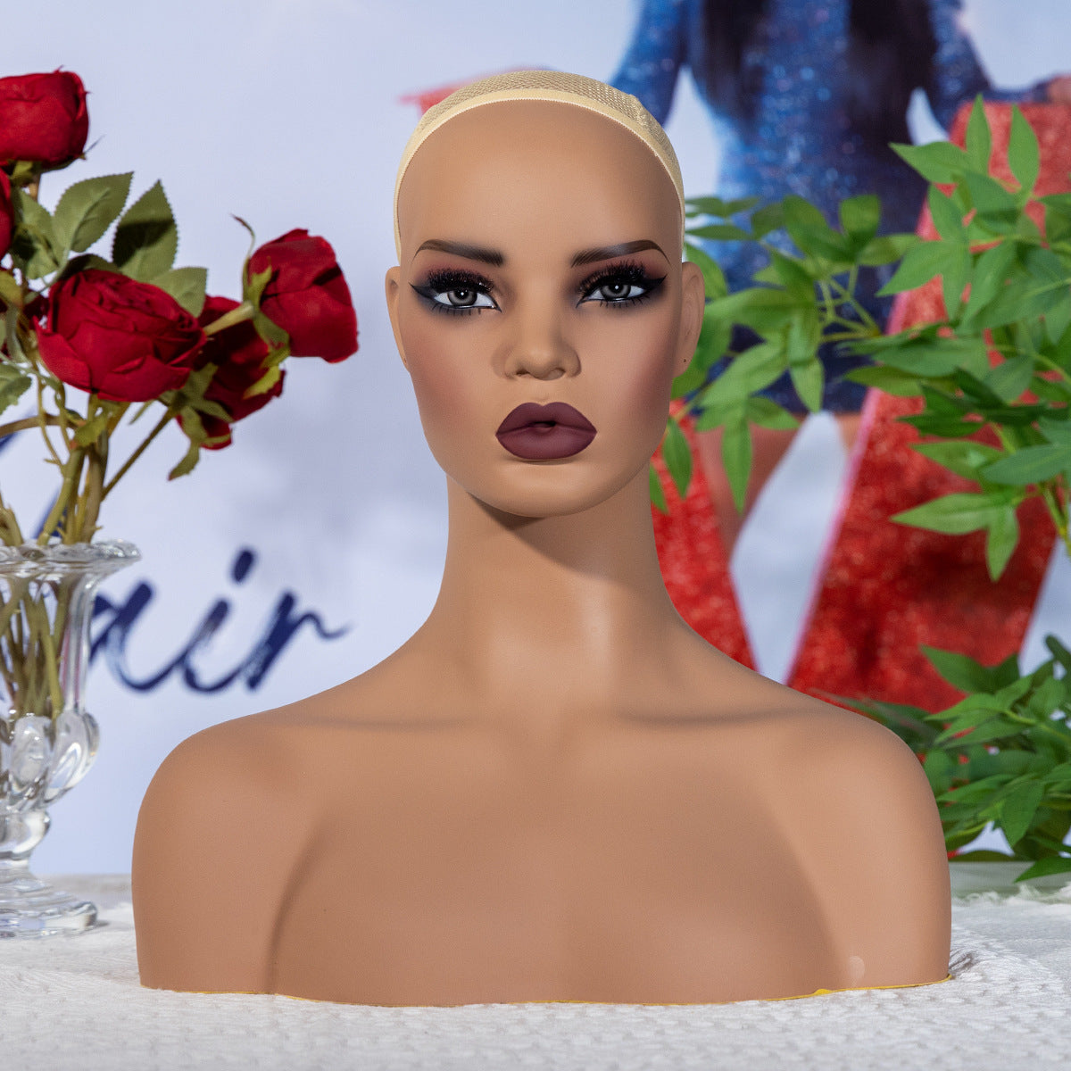Realistic Female Brown Color Mannequin Head Stand DD-487-YH1
